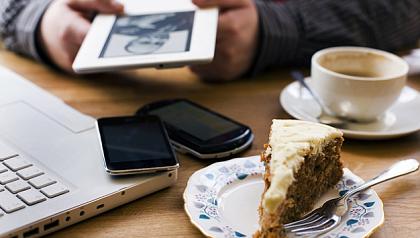 Хот-спот без забот. Насколько доступен Wi-Fi в ресторанах и кафе большого города?