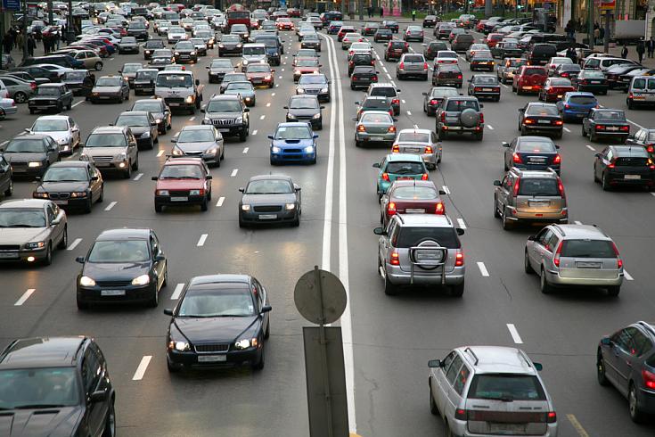 С российских автомобилей начнут собирать Big Data С российских автомобилей начнут собирать Big Data