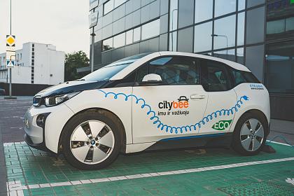 Количество каршеринговых автомобилей в России достигло почти 2,5 тыс.