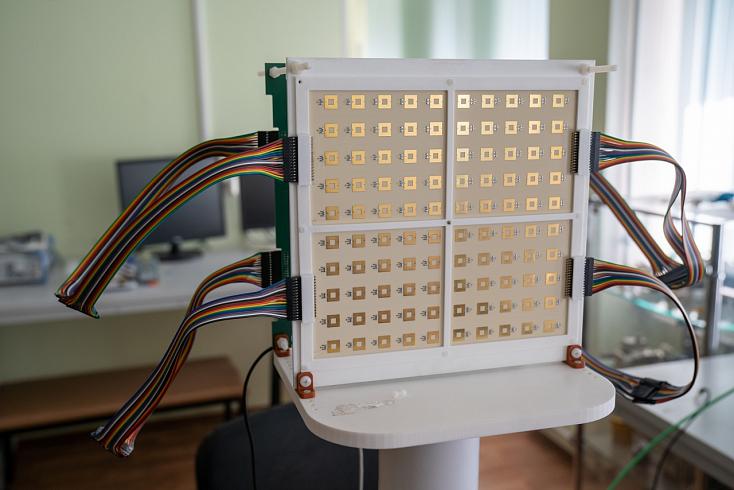 Ученые ЛЭТИ разработали «умную» СВЧ-антенну стандарта связи 5G Ученые ЛЭТИ разработали «умную» СВЧ-антенну стандарта связи 5G