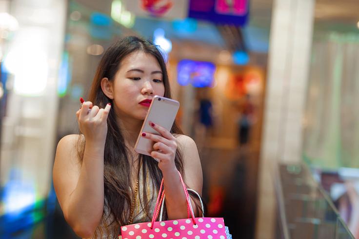L'Oreal предоставит Amazon технологии для виртуальной примерки макияжа L'Oreal предоставит Amazon технологии для виртуальной примерки макияжа