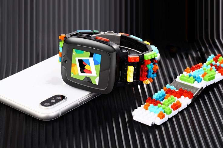 Разработаны «умные» детские часы с ремешком в стиле LEGO Разработаны «умные» детские часы с ремешком в стиле LEGO