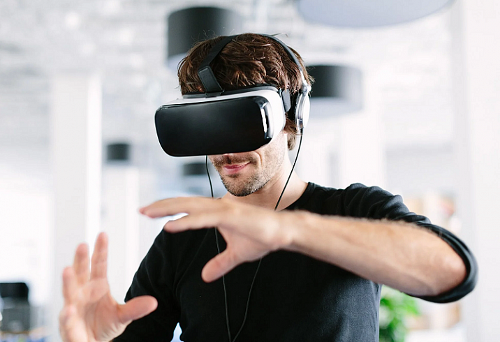 В Рязанском медуниверситете разработали VR-симулятор для борьбы с фобиями В Рязанском медуниверситете разработали VR-симулятор для борьбы с фобиями